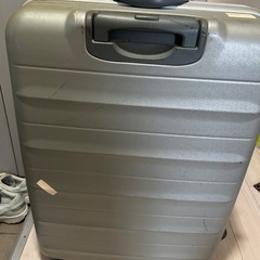 【無料】スーツケース Lサイズ100Lお譲りしますの画像