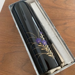 新品未使用　輪島塗　花瓶　台座つきの画像