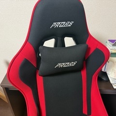 ゲーミングチェアの画像