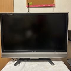 SHARP 液晶テレビ　37インチの画像