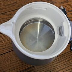 美品✨タイガー魔法瓶の電気ケトル「PCM-A060」の画像
