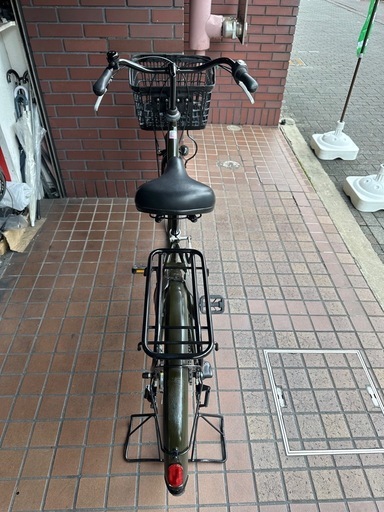 ★美品★26インチ　カーググランド　跨ぎやすいU型アルミフレーム　内装３段変速　LEDオートライト付き　マットカーキ