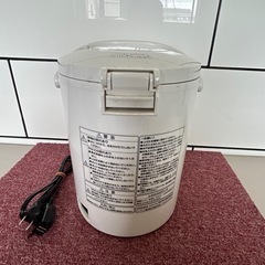 中販売　紅　【Week】ピーコック魔法瓶工業株式会社　電気保温エアポット　WVP-22 2020年　現状渡し　10-19-03 の画像