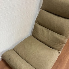 座椅子　ニトリの画像