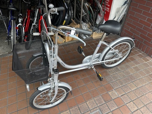 ☆美品☆ブリヂストンミンナ三輪車シルバー (リョウサイクル) 五条の