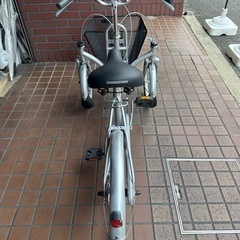 ★美品★ブリヂストン　ミンナ　三輪車　シルバーの画像