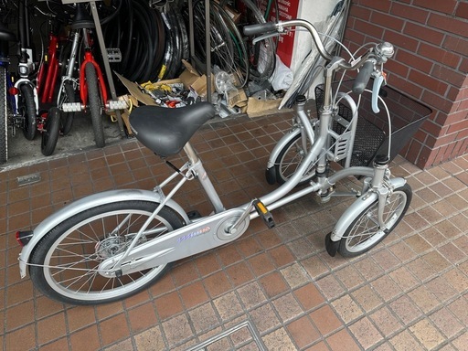 ★美品★ブリヂストン　ミンナ　三輪車　シルバー