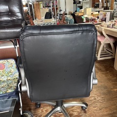 ⭐️ジモティー限定⭐️￥5,500-➡️￥4400-(税込)❗️オフィスチェア🖤椅子1人用チェアキャスター付きの画像