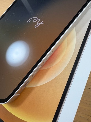 iPhone 12 64GB ホワイト SIMロック解除済