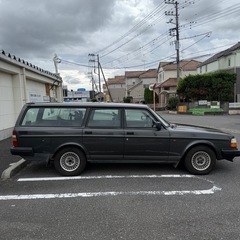 volvo240 ステーションワゴン　1993 ガンメタブラック　本体の画像