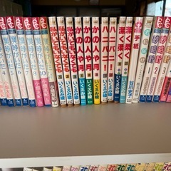 人気漫画『暗殺教室』（松井優征）の全21巻セットです。  全巻そろっており、抜けなし✨ カバー・中身ともに比較的きれいな状態で、すぐに読めます。 の画像