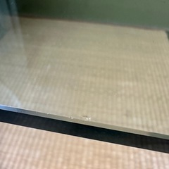 ガラス製　ローテーブル
の画像