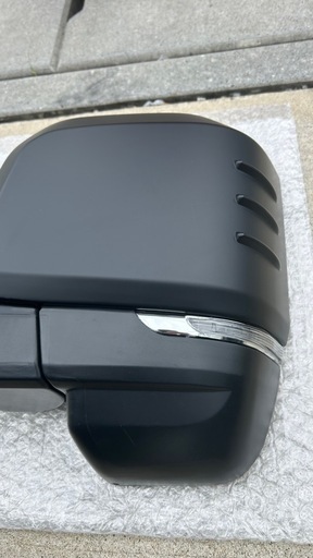 ハイエース6型ウインカー付き社外ミラー