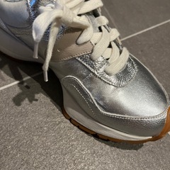 nouer✖️VEGEコラボスニーカー　24センチの画像