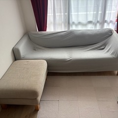 IKEA ３人がけソファの画像