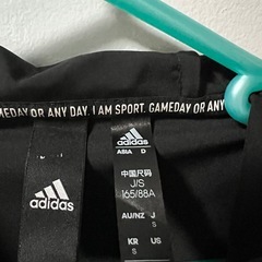 adidas アディダス　リスポーツ ウーブンジャケットの画像