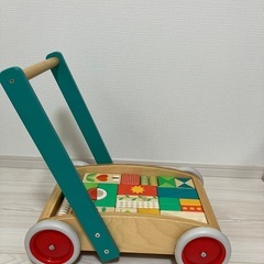 tender leaf toysの歩行器&積み木の画像