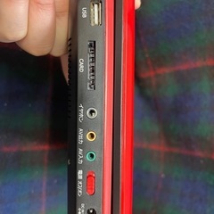 DBPOWER ポータブルDVDプレーヤー 赤の画像