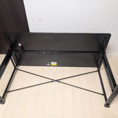 Amazonベーシック パソコンデスク 手動昇降式 の画像