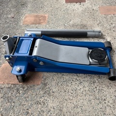 車用ジャッキ大　値引き可
の画像
