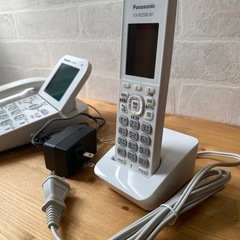 Panasonic VE-GD60-W ホワイト 電話機 子機付きの画像