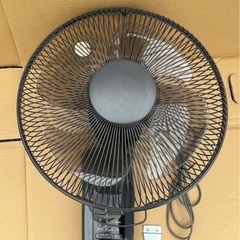 DOSHISHAドウシシャ壁掛け扇風機 の画像