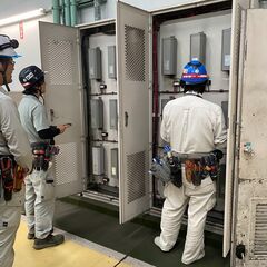駅やスポーツ施設工事の職人・現場管理の画像