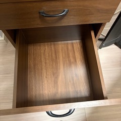 デスク棚の画像