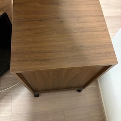 デスク棚の画像