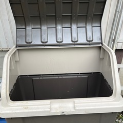 灯油入れ物入れ収納ボックスの画像