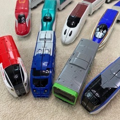 シンカリオンZ  ザイライナー　4体セット　ドクターイエローのおまけ付き　プラレールの画像