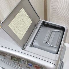 【引渡し予定あり】　クリーンな温風でぽかぽか　分解清掃済　石油ファンヒーター　ダイニチ　ストーブの画像