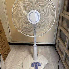 リモコン付扇風機　動くけど首が回らないの画像