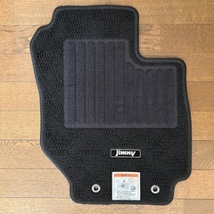 ジムニー JB64 MT用 フロアマット 美品の画像