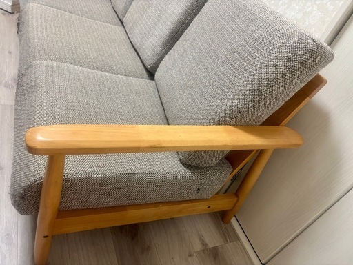 木製フレームソファ　三人掛け