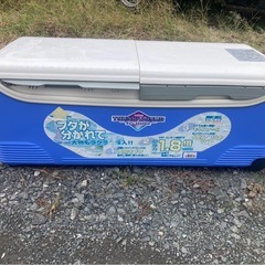 大型クーラーボックス(ブリア環八なども入ります。(釣りにの画像