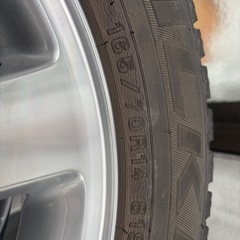 スズキ純正アルミホイール オールシーズンタイヤ 4本セット165/70R14の画像