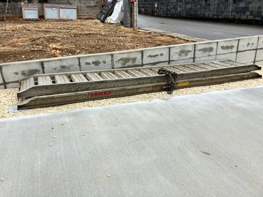 アルミブリッジ　ヤンマー　3M ユンボ　バックホー足場板