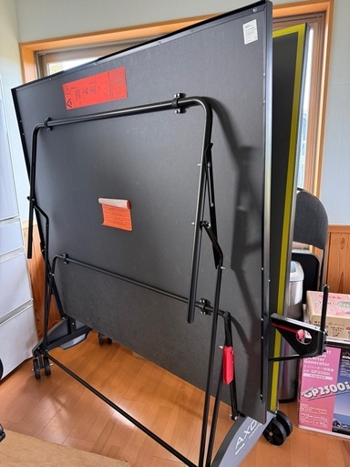 使用3時間程度の卓球台。室内保管ドイツ製。