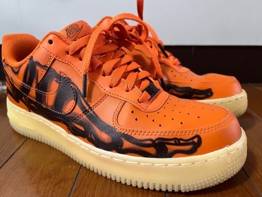 NIKE Air Force 1 オレンジ フレイムデザイン