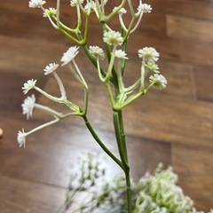 霞草　造花の画像