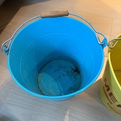 バケツ×2の画像