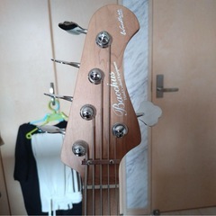 破格　Bacchus WL5-STD33-AC 5弦アクティブ　エレキベースの画像