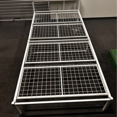 ニトリ　パイプベッド　シングルベッド　コイルマットレスセットの画像