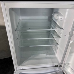 アイリス　1人用冷蔵庫　2021年製の画像