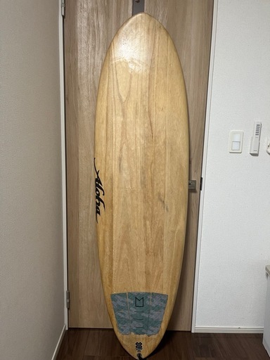 美品　サーフボードAloha fun small6.0