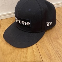 supreme ニューエラコラボキャップの画像