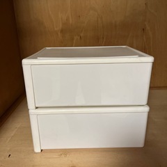 収納ボックス2箱
の画像