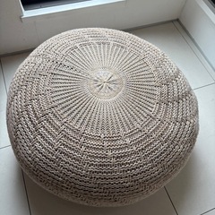 IKEA SANDRED プーフ　スツール　オットマンの画像