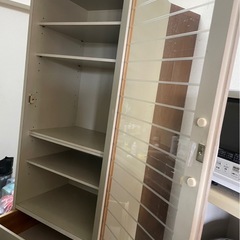 食器棚 キッチン収納の画像